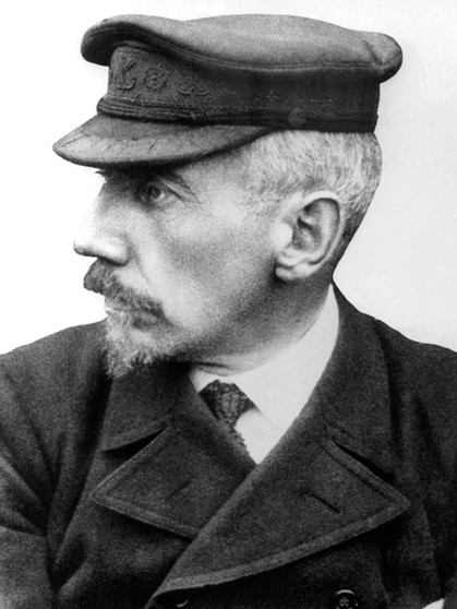 Roald Amundsen und seine Expedition auf dem Weg in die Antarktis bzw. zum Südpol | Bild: picture-alliance/dpa